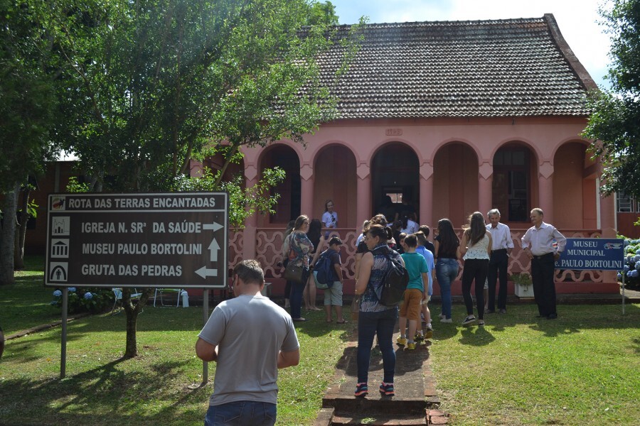 viajando-pela-rota-estudantes-vao-aprender-mais-sobre-o-turismo-da-regiao