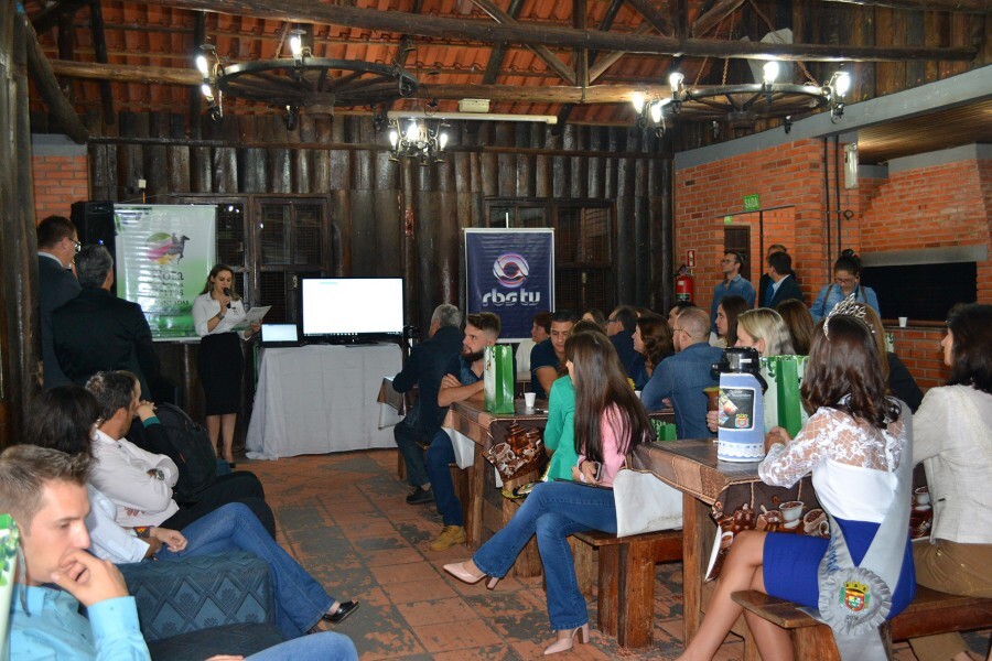 rota-das-terras-encantadas-realiza-mais-uma-edicao-do-conversando-sobre-turismo