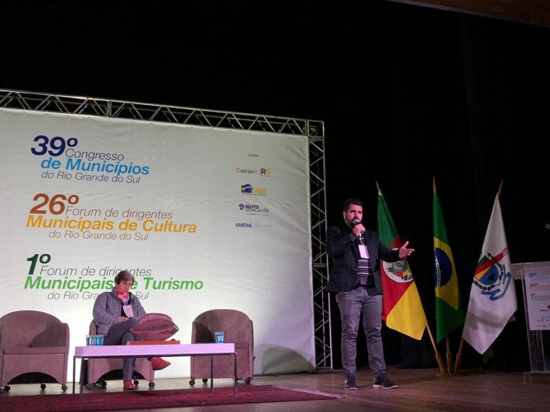 congresso-reune-dirigentes-municipais-de-turismo-em-bento-goncalves